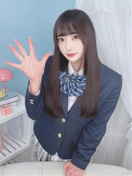 ★ももな
