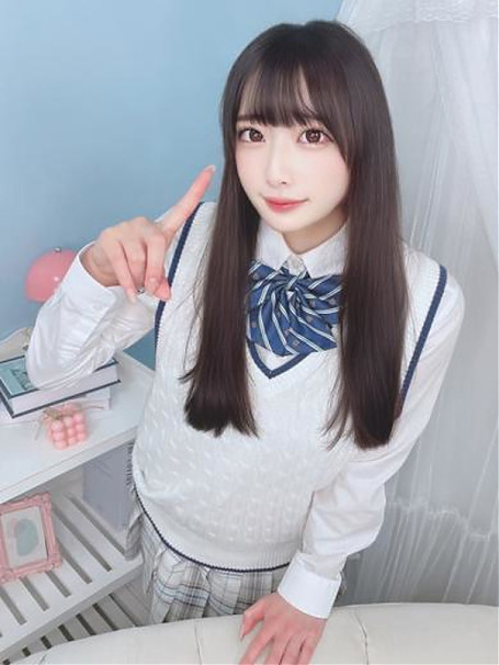 ★ももな