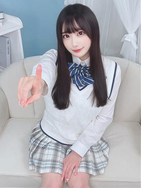 ★ももな