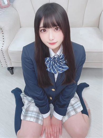 ★ももな